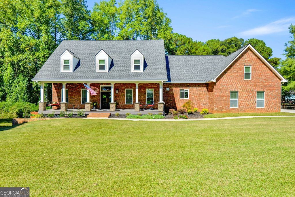 3727 Finger Creek SW, Lilburn, GA 30047 — exterior