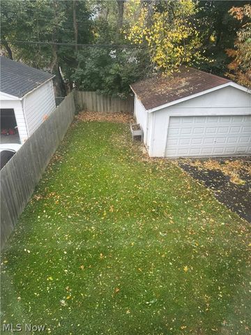 3368 Silsby Road, Cleveland Heights, OH 44118