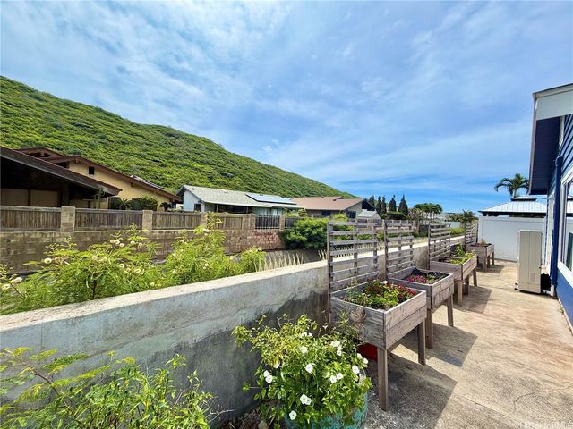 685 Kealahou Street, Honolulu, HI 96825