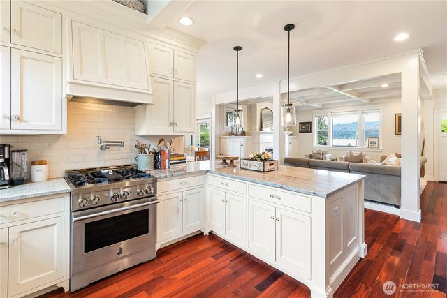 4203 Academy Street, Bellingham, WA 98226