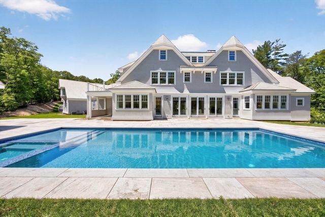48 Starboard Lane, Barnstable, MA 02655