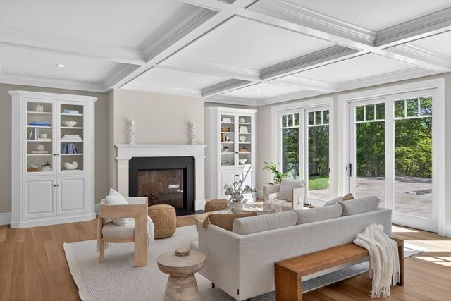48 Starboard Lane, Barnstable, MA 02655