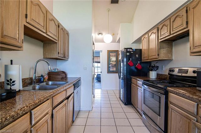 1817 NE Van Loon TER, Cape Coral, FL 33909