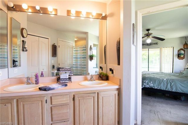 1817 NE Van Loon TER, Cape Coral, FL 33909