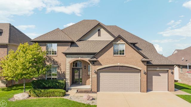 21961 Pinder Court, Macomb Twp, MI 48044