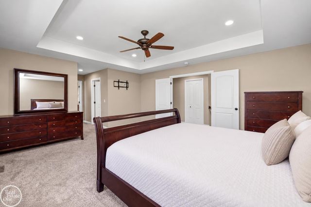 21961 Pinder Court, Macomb Twp, MI 48044