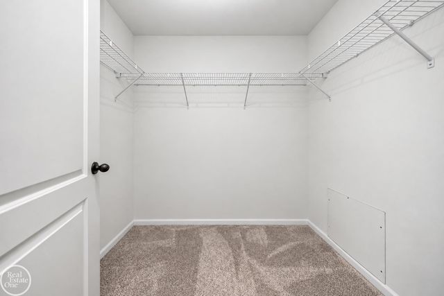21961 Pinder Court, Macomb Twp, MI 48044