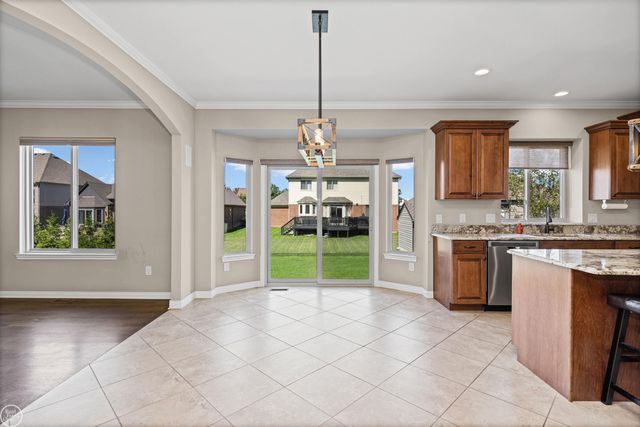 21961 Pinder Court, Macomb Twp, MI 48044