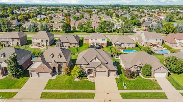 21961 Pinder Court, Macomb Twp, MI 48044