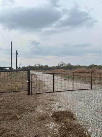 3349 FM 2652, Graham, TX 76450