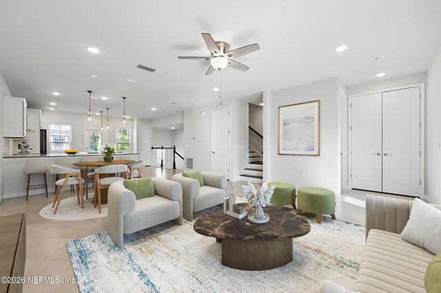 39 FALLING WATER Court, Ponte Vedra, FL 32081