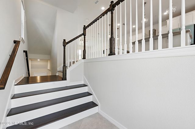 39 FALLING WATER Court, Ponte Vedra, FL 32081