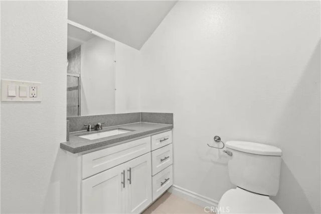 4816 Saturn Street, Los Angeles, CA 90019