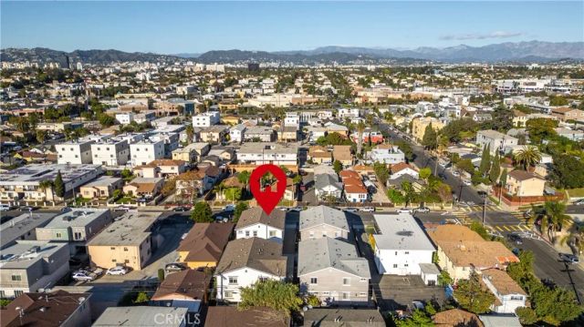4816 Saturn Street, Los Angeles, CA 90019