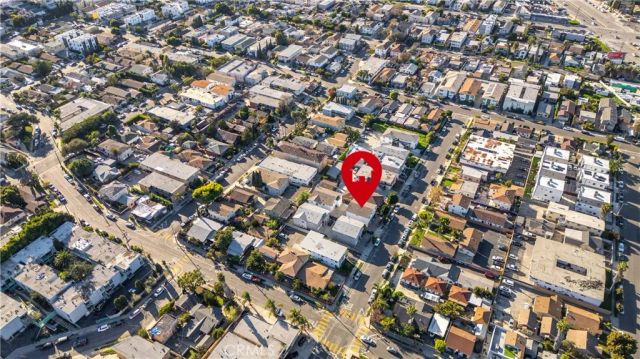 4816 Saturn Street, Los Angeles, CA 90019