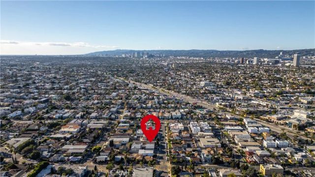 4816 Saturn Street, Los Angeles, CA 90019