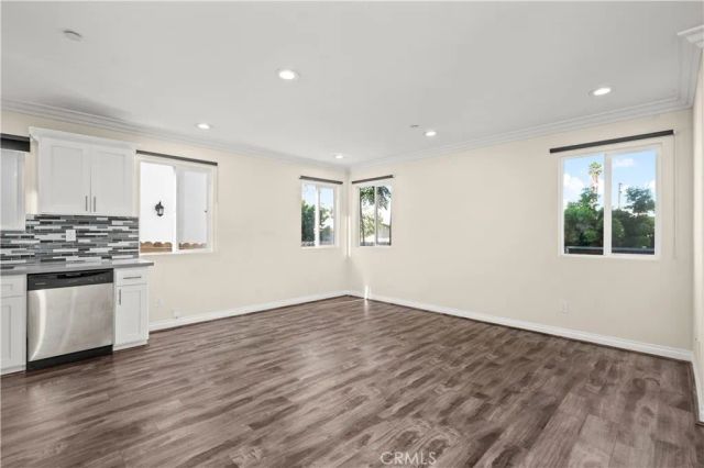 4816 Saturn Street, Los Angeles, CA 90019