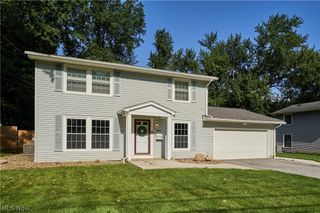 3808 Vira Road, Stow, OH 44224