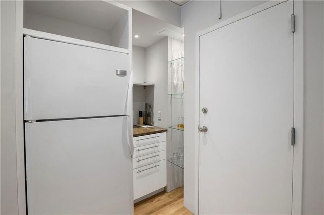 4540 Broadway Boulevard 1N, Kansas City, MO 64111