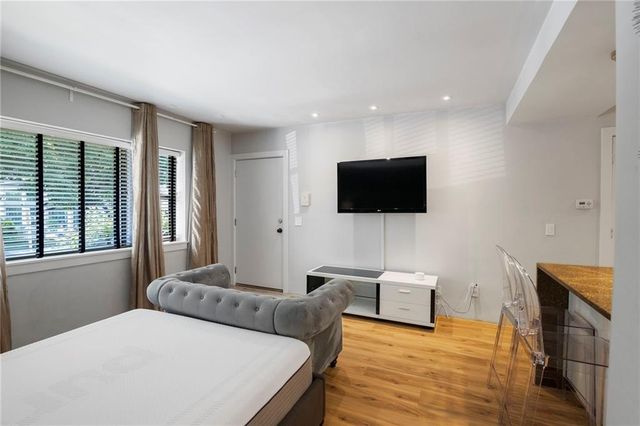 4540 Broadway Boulevard 1N, Kansas City, MO 64111