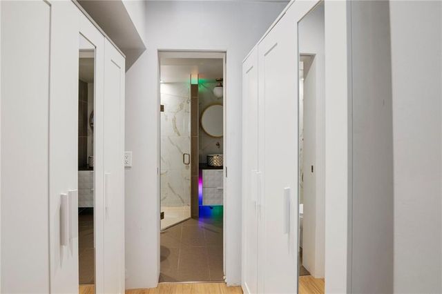 4540 Broadway Boulevard 1N, Kansas City, MO 64111