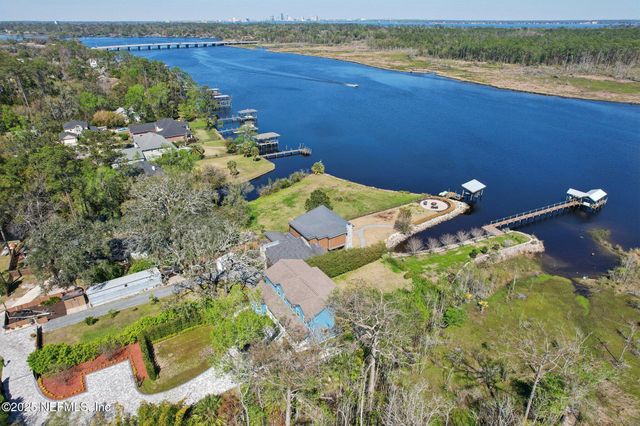 5000 ORTEGA COVE Circle, Jacksonville, FL 32244
