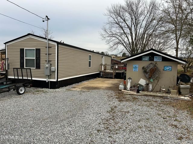 45 Chickadee Road, Afton, TN 37616