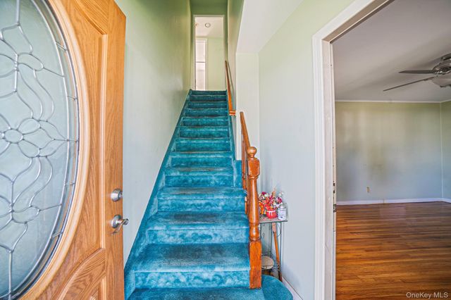 2152 Erma Drive, East Meadow, NY 11554