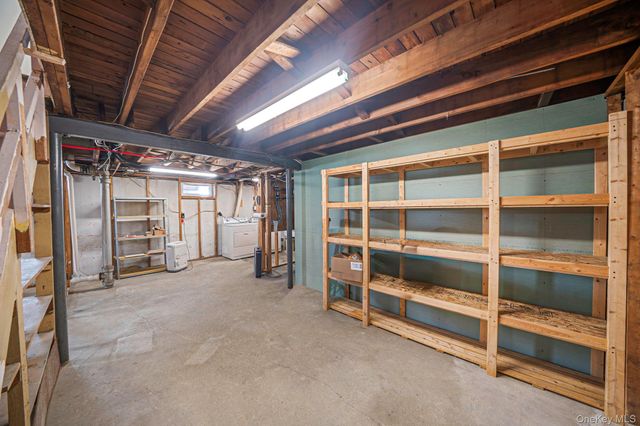 2152 Erma Drive, East Meadow, NY 11554