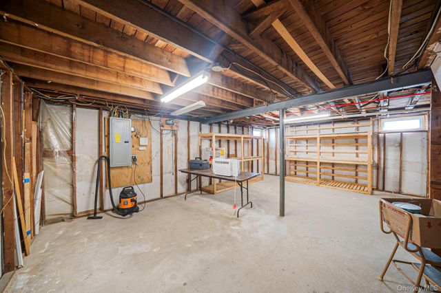 2152 Erma Drive, East Meadow, NY 11554