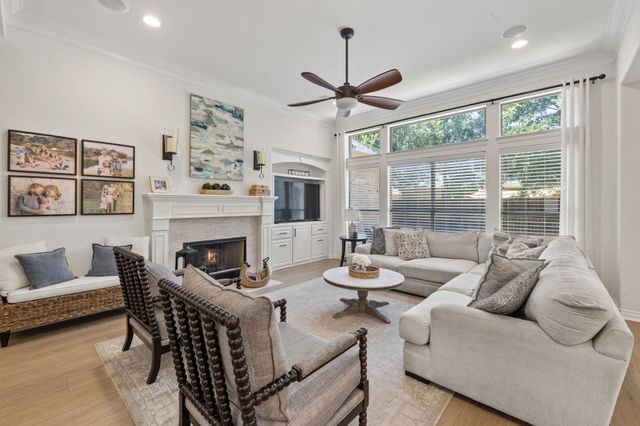 1124 Castle Path, Round Rock, TX 78681