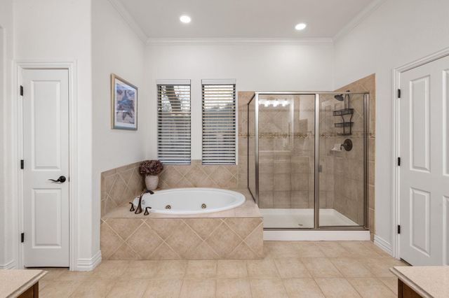 1124 Castle Path, Round Rock, TX 78681