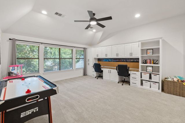 1124 Castle Path, Round Rock, TX 78681
