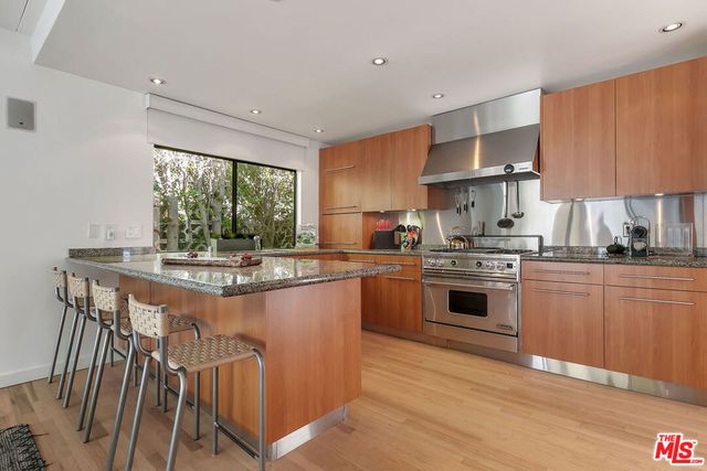 1644 Marmont Avenue, Los Angeles, CA 90069