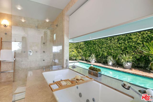 1644 Marmont Avenue, Los Angeles, CA 90069