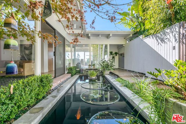 1644 Marmont Avenue, Los Angeles, CA 90069