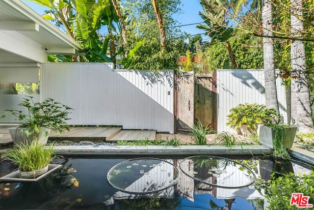 1644 Marmont Avenue, Los Angeles, CA 90069