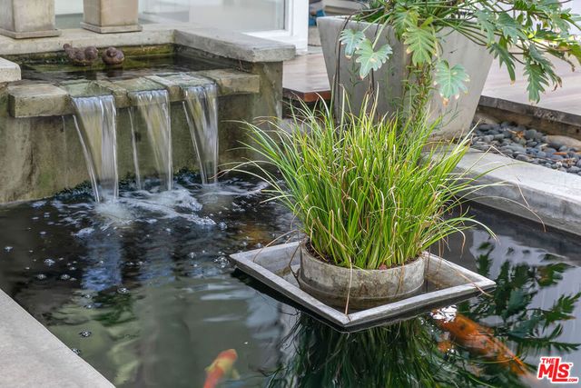 1644 Marmont Avenue, Los Angeles, CA 90069