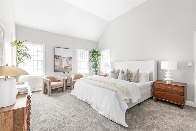 5 Nye Road, Medfield, MA 02052