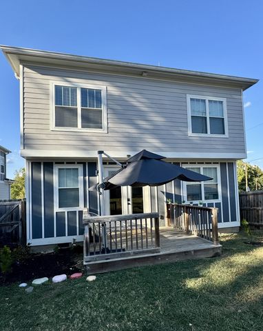 338A Ewing Dr, Nashville, TN 37207