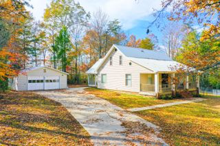 2045 Willie Green Road, London, KY 40741