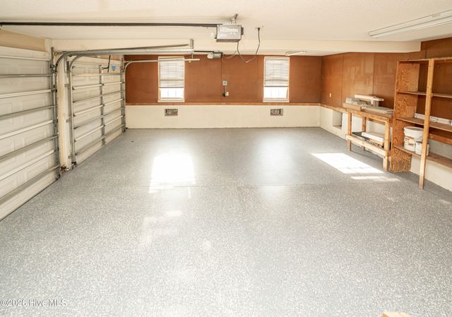 993 Middleton Drive NW, Calabash, NC 28467