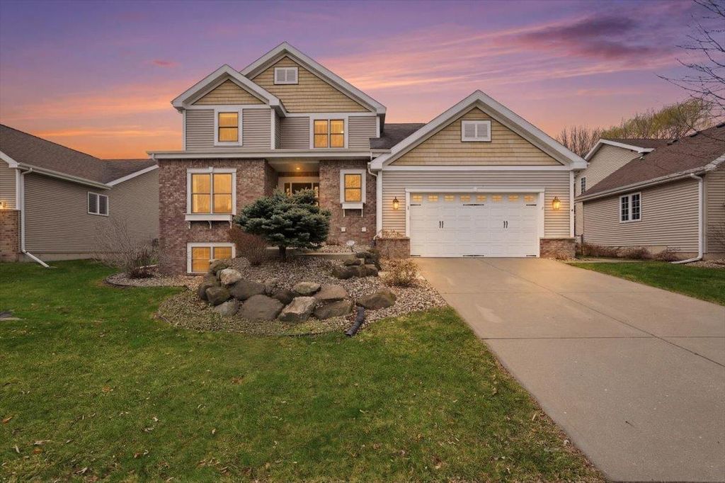 726 Cone Flower Street, Middleton, WI 53562