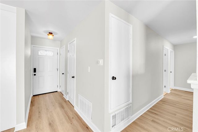 22123 Alamogordo Road, Saugus, CA 91350