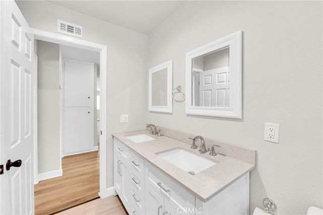 22123 Alamogordo Road, Saugus, CA 91350