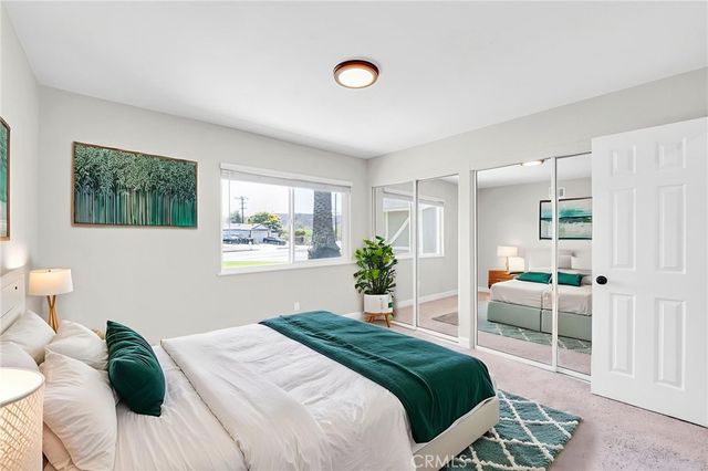 22123 Alamogordo Road, Saugus, CA 91350