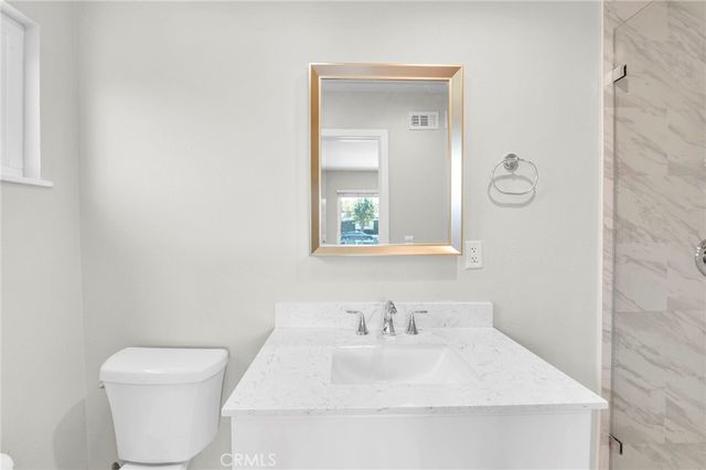 22123 Alamogordo Road, Saugus, CA 91350