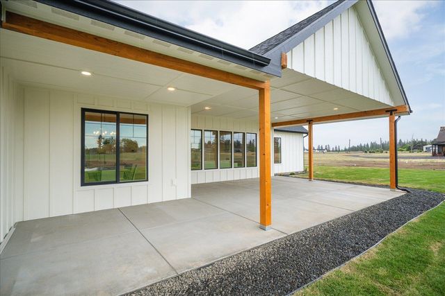 5526 S Dorset Rd, Spokane, WA 99224