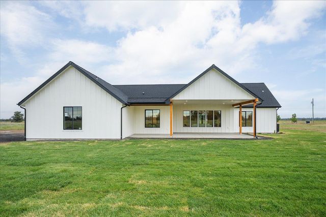 5526 S Dorset Rd, Spokane, WA 99224