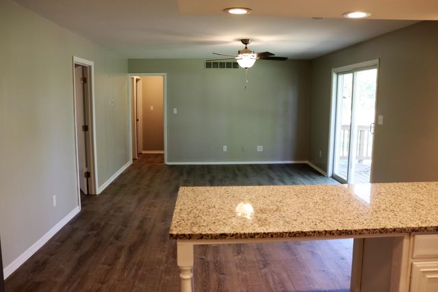 10005 Merrillville Road, Crown Point, IN 46307